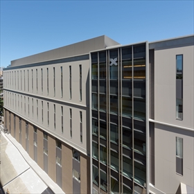 慶應義塾大学